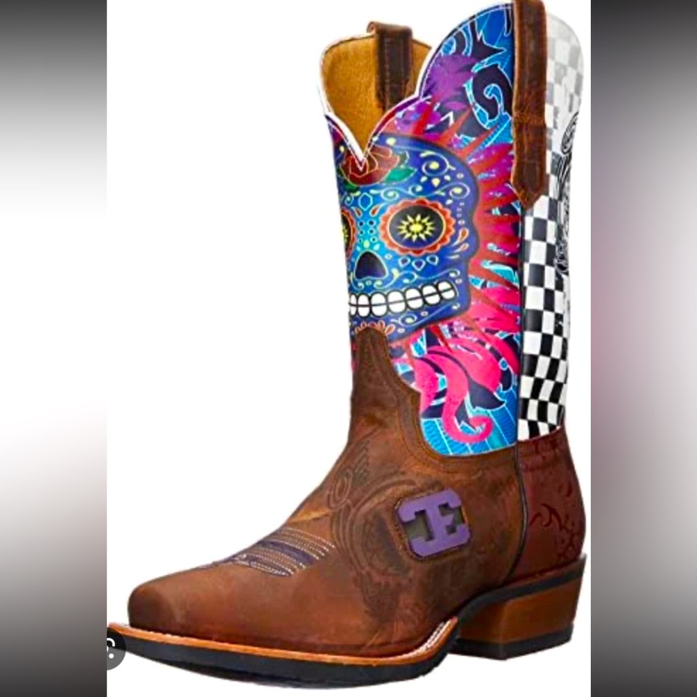 Selling these cinch western boots for my husband